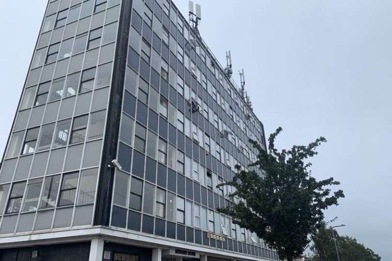 newbury house ilford 10