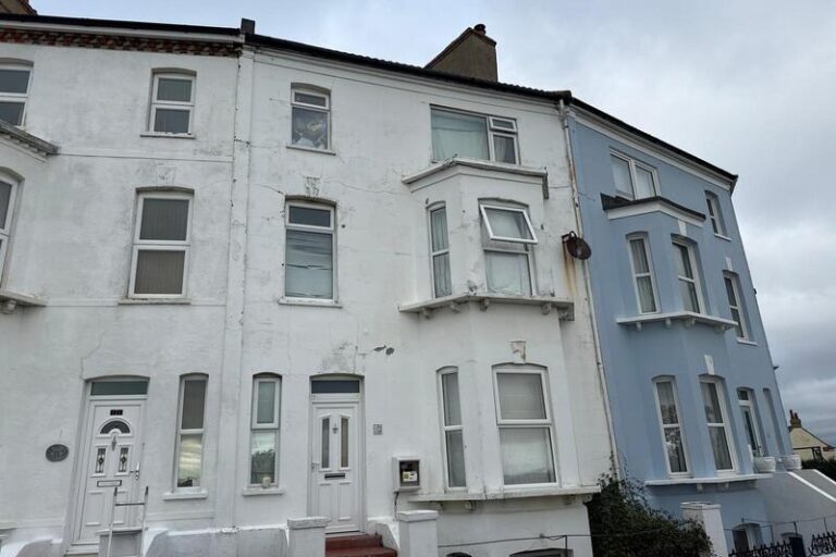 asbestos domestic management survey walton on the naze essex