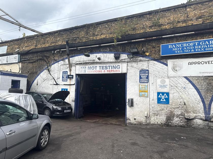 asbestos survey east london commercial