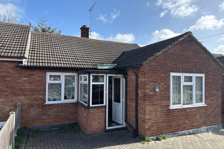 asbestos management survey 2 bedroom bungalow corringham essex 1