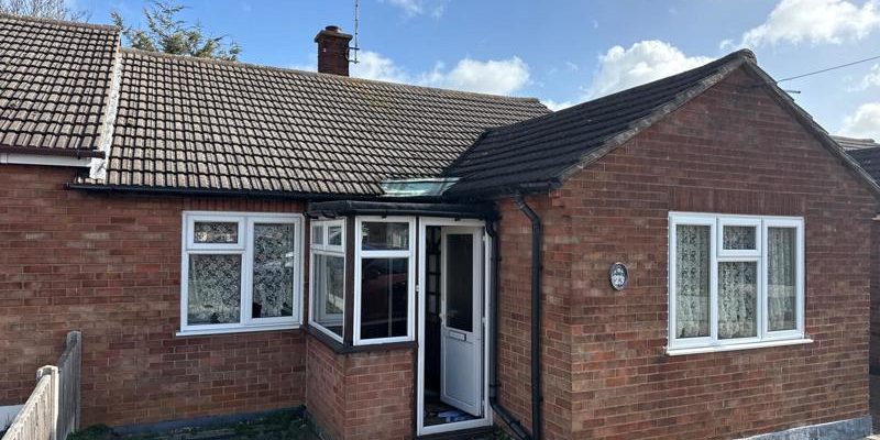 asbestos management survey 2 bedroom bungalow corringham essex 1