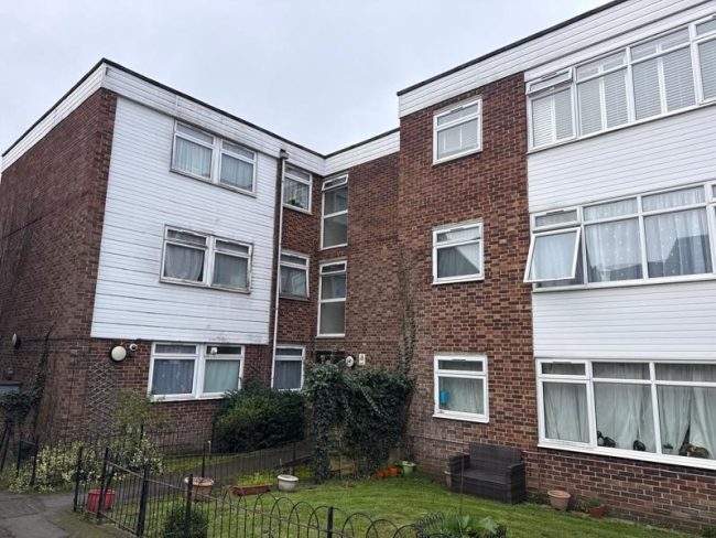 asbestos management survey flat brentwood essex 1 asbestos management survey flat brentwood essex 1