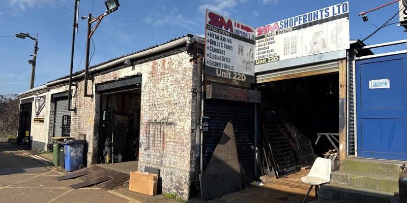 commercial asbestos management survey dagenham essex