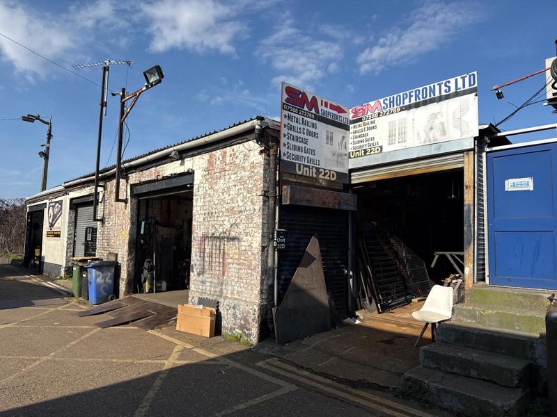 commercial asbestos management survey dagenham essex