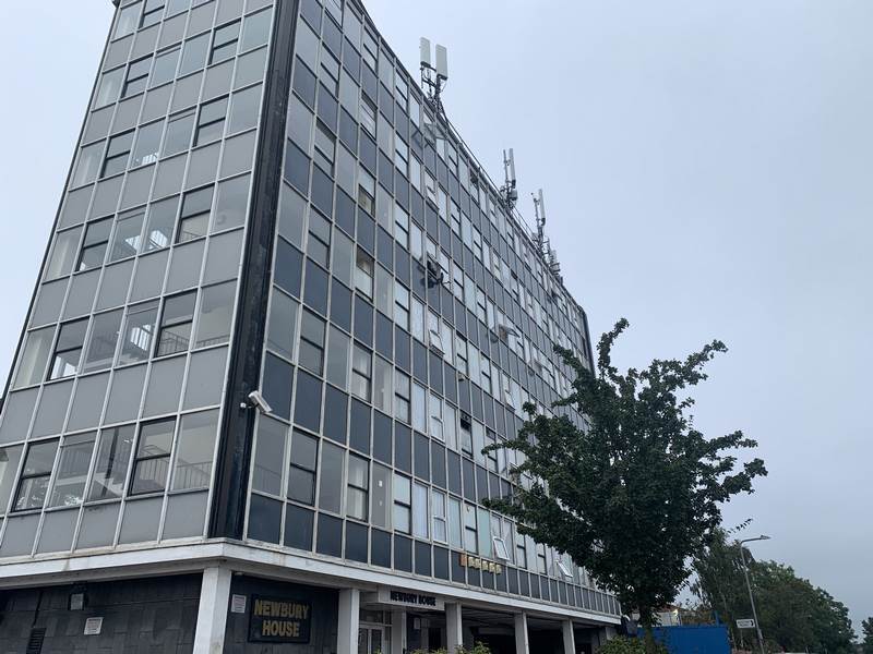newbury house ilford 10